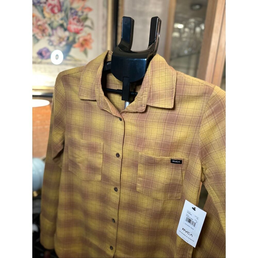 NWT RVCA button down shirt - Picture 2 of 7